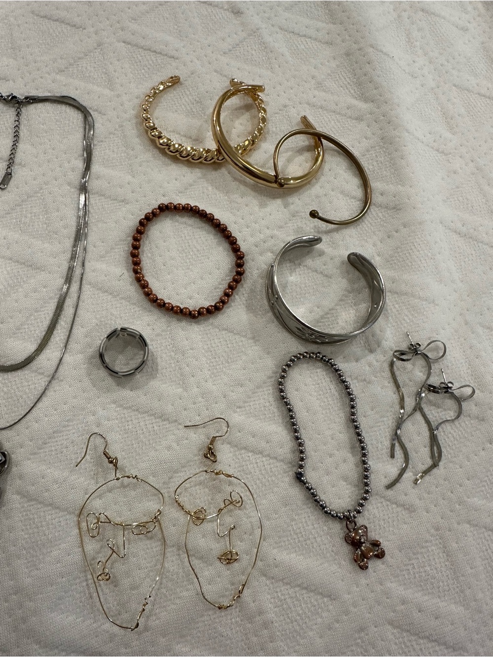13 Piece Mixed Metal Jewelry Lot Necklaces Bracelets Earrings Ring